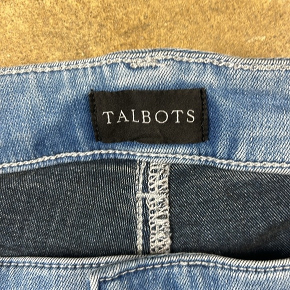 Talbots Blue Slim Ankle Jeans
Size: 20w - Picture 4 of 8